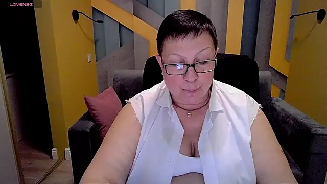 BarbaraTurners online show from March 2025 03:58:01 AM