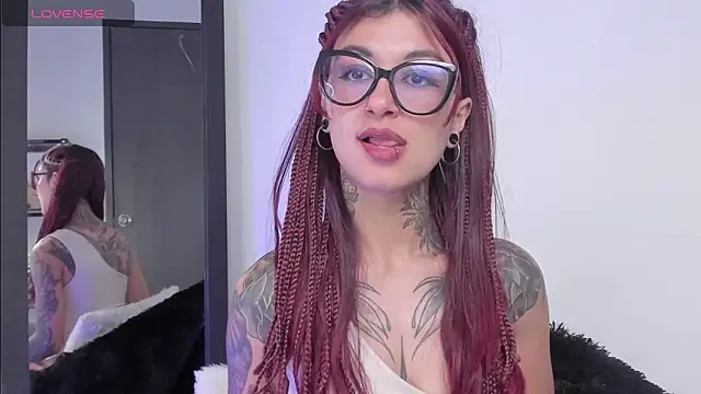 noemi foxxx online show from May 2026 02:42:02 PM