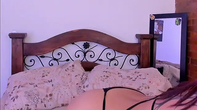 Snapshot of noemi_foxxx chatting on March 2025 03:31:01 PM noemi foxxx online show from March 2025 03:31:01 PM