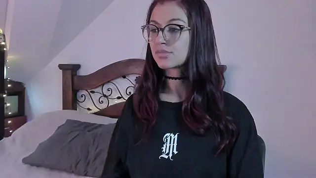 Snapshot of noemi_foxxx chatting on September 2025 03:01:02 PM noemi foxxx online show from September 2025 03:01:02 PM