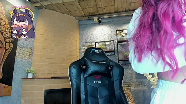 Snapshot of LindseyFerrer chatting on January 2025 11:09:02 AM LindseyFerrer online show from January 2025 11:09:02 AM