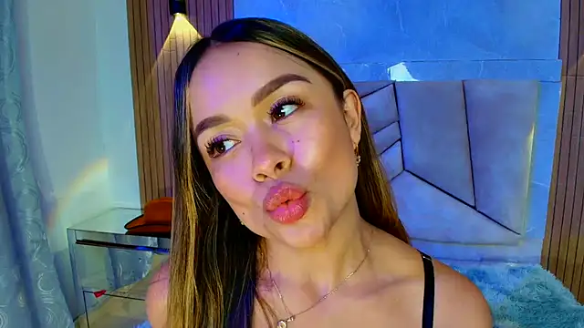 Snapshot of Natalyefoster chatting on July 2026 07:20:01 PM Natalyefoster online show from July 2026 07:20:01 PM