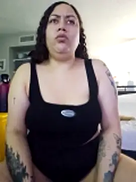 honeeyyy pot online show from October 2025 07:46:02 PM