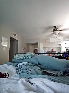 honeeyyy pot online show from October 2025 06:33:01 PM