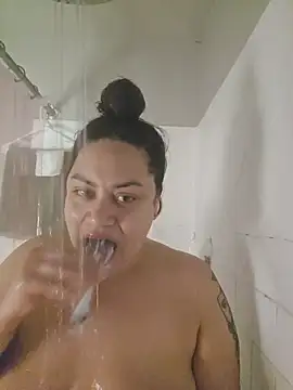 honeeyyy pot online show from December 2025 09:10:01 AM