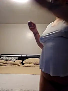 honeeyyy pot online show from April 2026 05:42:01 AM