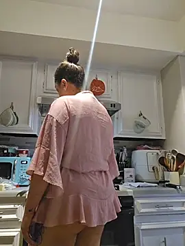 honeeyyy pot online show from November 2025 08:31:02 PM