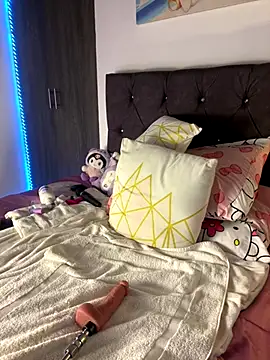 Snapshot of ShawtySlammed chatting on October 2025 07:49:01 AM ShawtySlammed online show from October 2025 07:49:01 AM