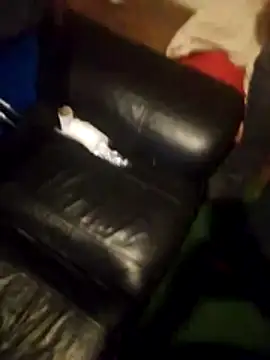 Snapshot of Mrleitenant chatting on October 2025 07:58:02 PM Mrleitenant online show from October 2025 07:58:02 PM