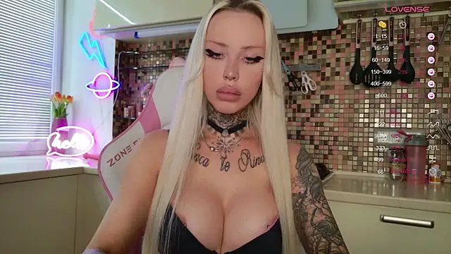 Snapshot of 2badforyou chatting on March 2025 12:12:01 PM 2badforyou online show from March 2025 12:12:01 PM