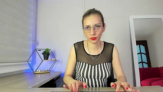 bulma bambina  online show from March 2025 07:55:01 PM