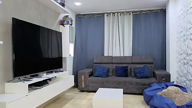 xalicesfantasyx online show from January 2026 12:58:02 AM