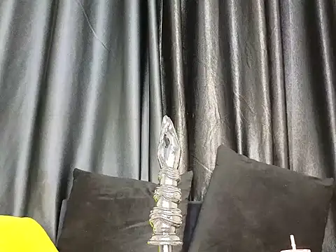 Snapshot of Fuck-Me-Daddyy chatting on September 2025 02:58:01 AM Fuck-Me-Daddyy online show from September 2025 02:58:01 AM