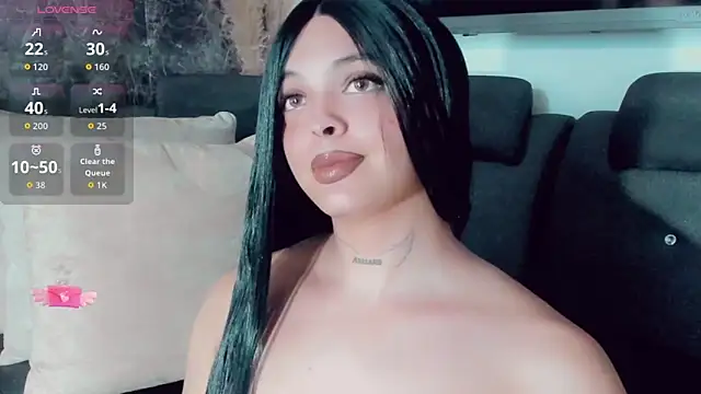Snapshot of Emmaa_Saenz_ chatting on June 2026 10:04:02 PM Emmaa Saenz online show from June 2026 10:04:02 PM