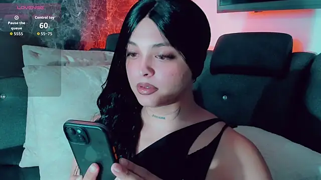 Snapshot of Emmaa_Saenz_ chatting on June 2026 11:54:01 PM Emmaa Saenz online show from June 2026 11:54:01 PM