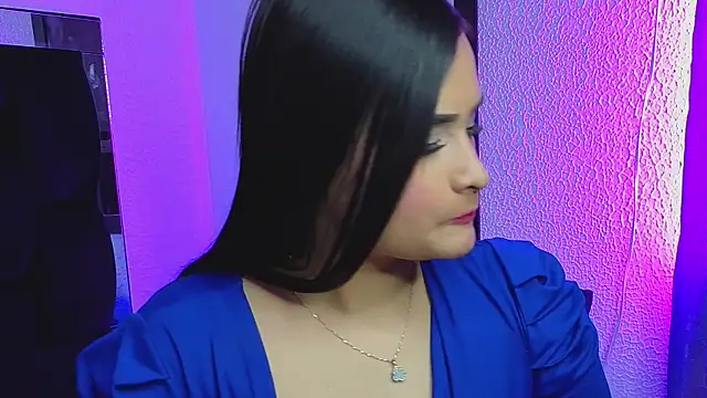 agatha lovee online show from November 2025 12:53:01 AM