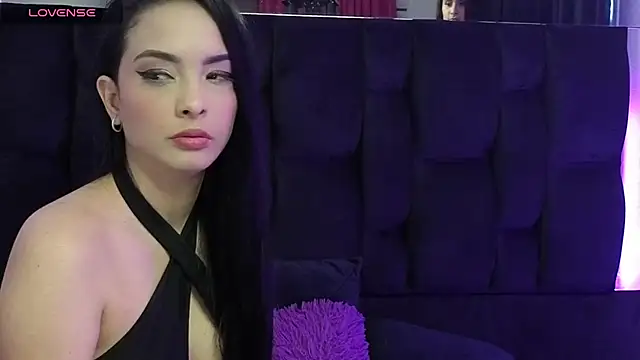 agatha lovee online show from July 2026 06:38:01 PM