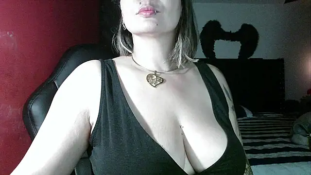 charlotedoll online show from February 2026 01:38:01 AM