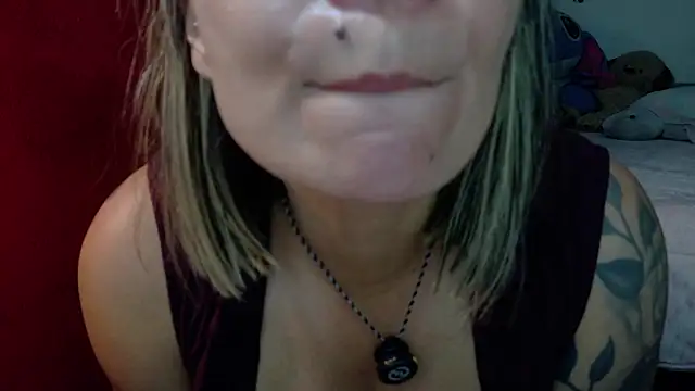 charlotedoll online show from June 2026 10:09:01 AM