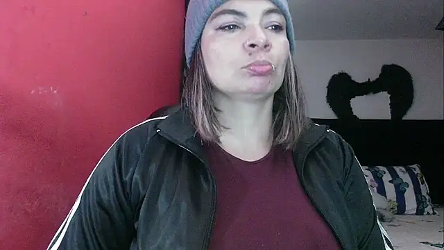 charlotedoll online show from April 2026 11:55:01 PM