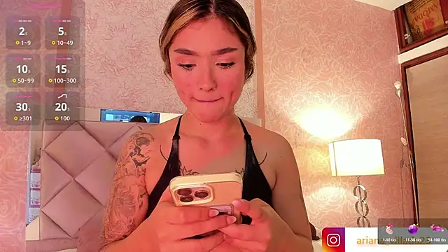 Arianavillada online show from November 2025 03:11:01 AM