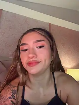 Snapshot of Arianavillada chatting on May 2026 03:34:01 AM Arianavillada online show from May 2026 03:34:01 AM