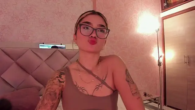 Arianavillada online show from October 2025 03:17:02 AM