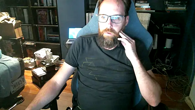 Snapshot of MeSteff chatting on September 2025 06:40:01 PM MeSteff online show from September 2025 06:40:01 PM