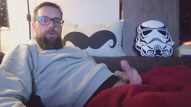 Snapshot of MeSteff chatting on March 2025 08:10:02 PM MeSteff online show from March 2025 08:10:02 PM