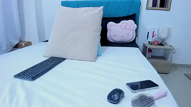 kamila lopez online show from February 2026 07:44:02 PM