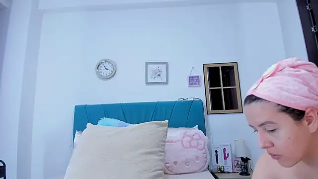 kamila lopez online show from March 2026 09:03:01 PM