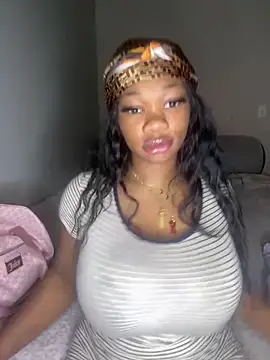 CharismaaBanx online show from March 2026 05:59:01 AM