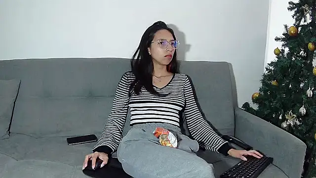 Katalleya jyj online show from November 2025 03:01:02 PM