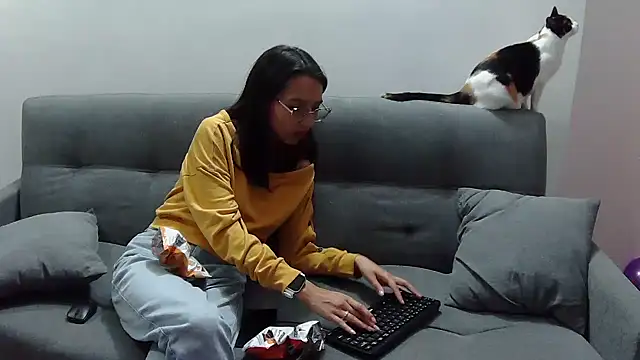 Katalleya jyj online show from February 2025 09:54:02 PM