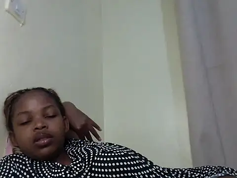 Snapshot of queen-sasha chatting on July 2026 09:43:01 AM queen-sasha online show from July 2026 09:43:01 AM