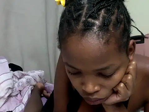 Snapshot of queen-sasha chatting on June 2026 10:15:02 PM queen-sasha online show from June 2026 10:15:02 PM