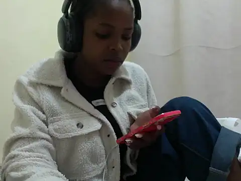 queen-sasha online show from May 2026 07:34:01 PM