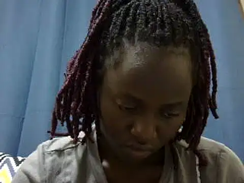 Seeexxxy-bree online show from March 2025 01:18:01 PM