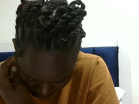 Seeexxxy-bree online show from March 2026 08:08:02 AM