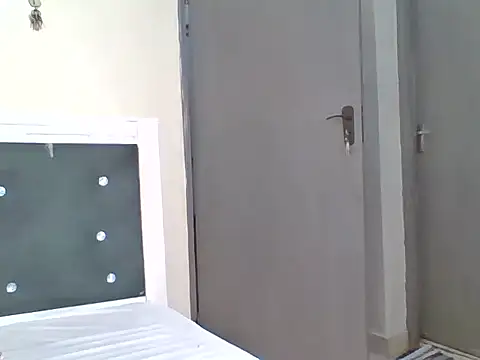 kiki788 online show from April 2026 07:09:02 PM