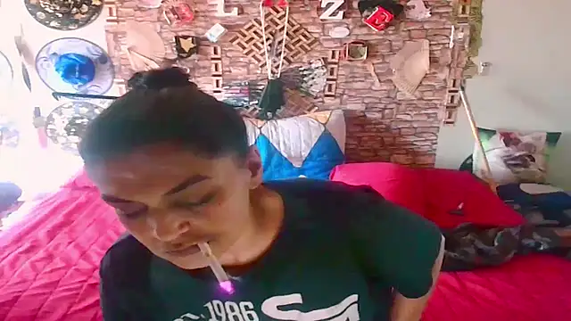Snapshot of Indian_Blaze00 chatting on September 2025 10:33:02 AM Indian Blaze00 online show from September 2025 10:33:02 AM