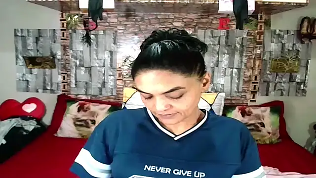 Indian Blaze00 online show from November 2025 07:40:02 PM