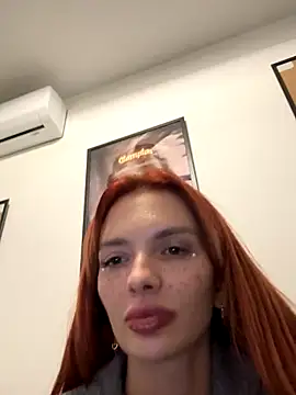 ButterflyLeah online show from November 2025 03:12:01 PM