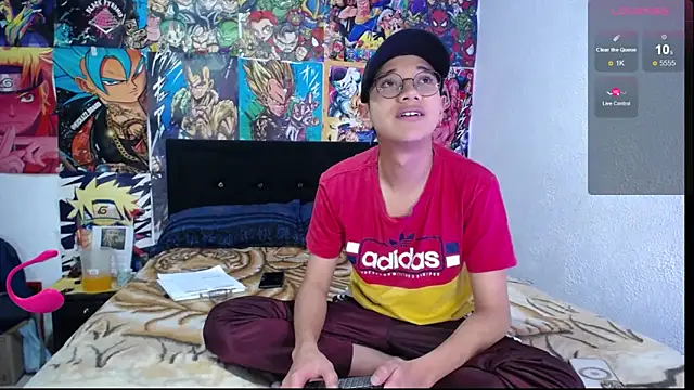 Snapshot of savagesboys chatting on February 2025 10:33:01 PM savagesboys online show from February 2025 10:33:01 PM