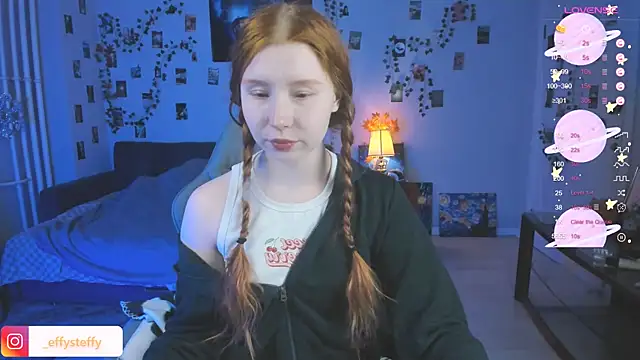 CallMeEffy1 online show from October 2025 06:09:02 PM