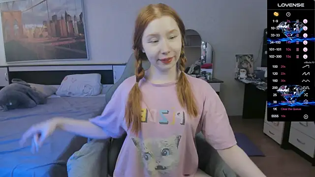 CallMeEffy1 online show from May 2026 04:43:02 PM