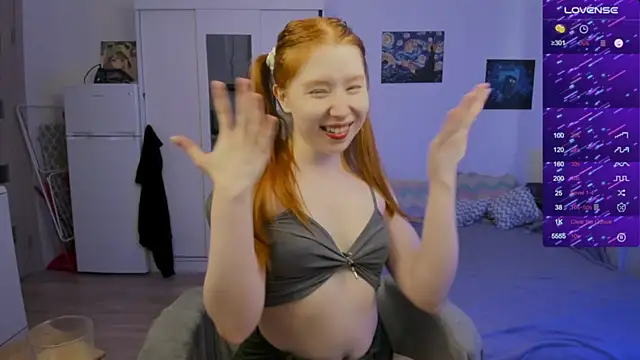 CallMeEffy1 online show from July 2026 02:07:02 PM