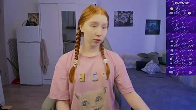 CallMeEffy1 online show from July 2026 01:22:02 PM
