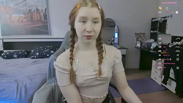 CallMeEffy1 online show from June 2026 03:34:01 PM