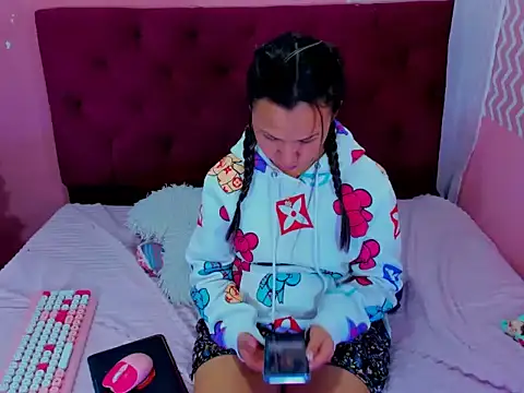 candysmitxxx online show from March 2025 08:10:02 PM